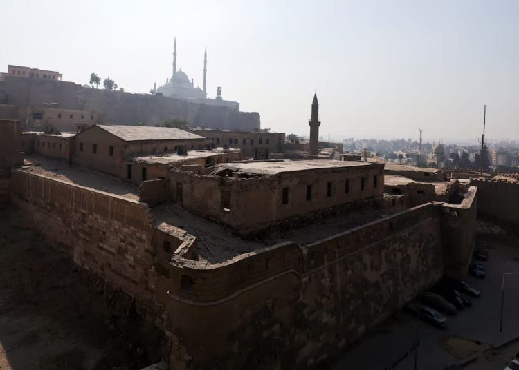 بقایای مسجد تاریخی در مجاورت قلعه صلاح‌الدین ایوبی در قاهره کشف شد