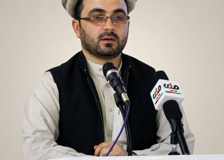 بسم‌الله شریفی برنده نشان بین‌المللی «فدایی علم» اوزبیکستان شد
