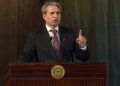 قیامتی: شاهنامه نگهبان هویت و هستی مشترک پارسی‌زبانان است