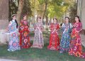 «تاجیکانه می‌پوشیم!»؛ ابتکاری برای پاسداری از فرهنگ و میراث نیاکان در تاجیکستان برگزار شد